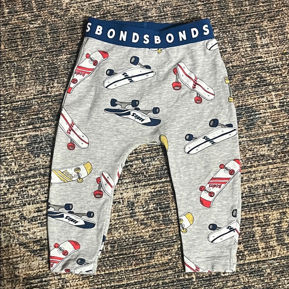 Bonds Multicolor Skateboard Print Leggings